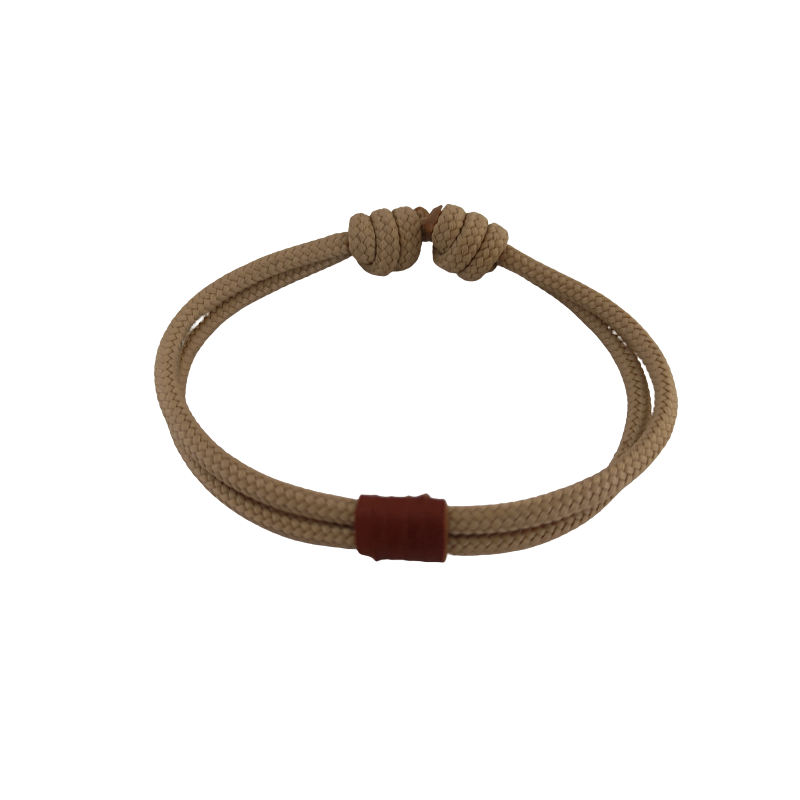 Pulsera nudo corredizo con adorno piel natural